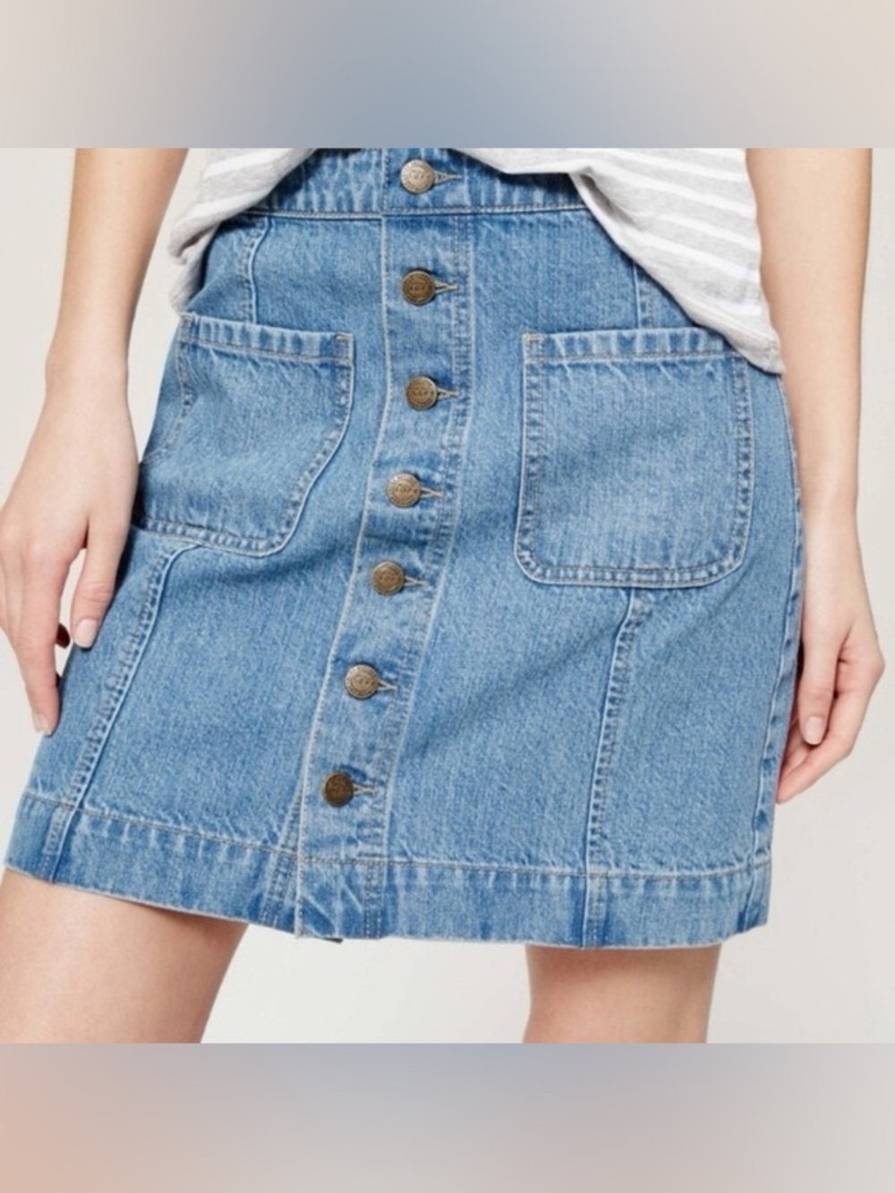 Ann Taylor Loft Denim Button Fly Mini Skirt Women's 26 / 2  Boho 100% Cotton